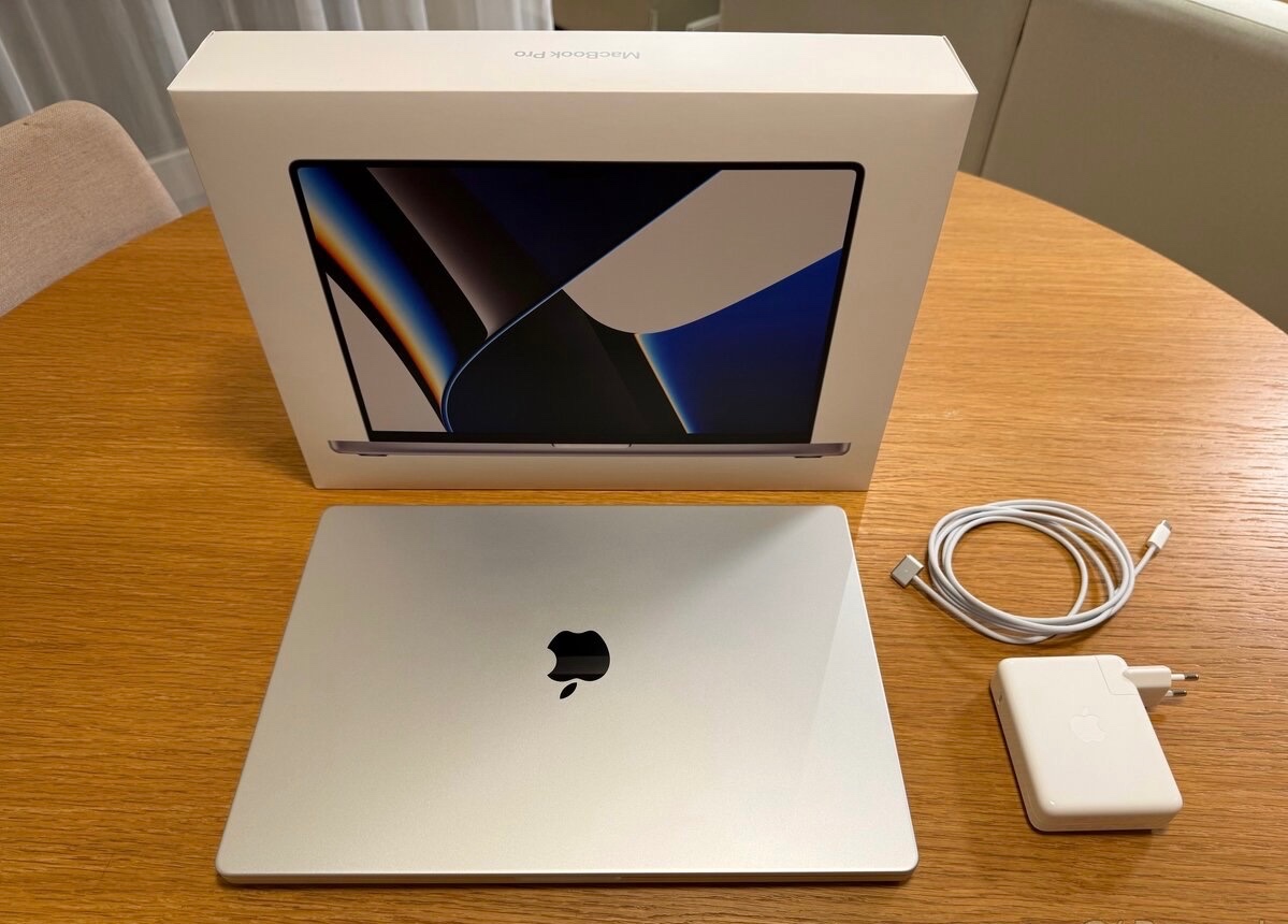 MacBook Pro 16” M1 2021