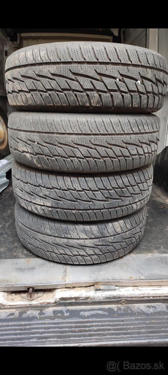 195/65 R15 zimne 4 ks 70€