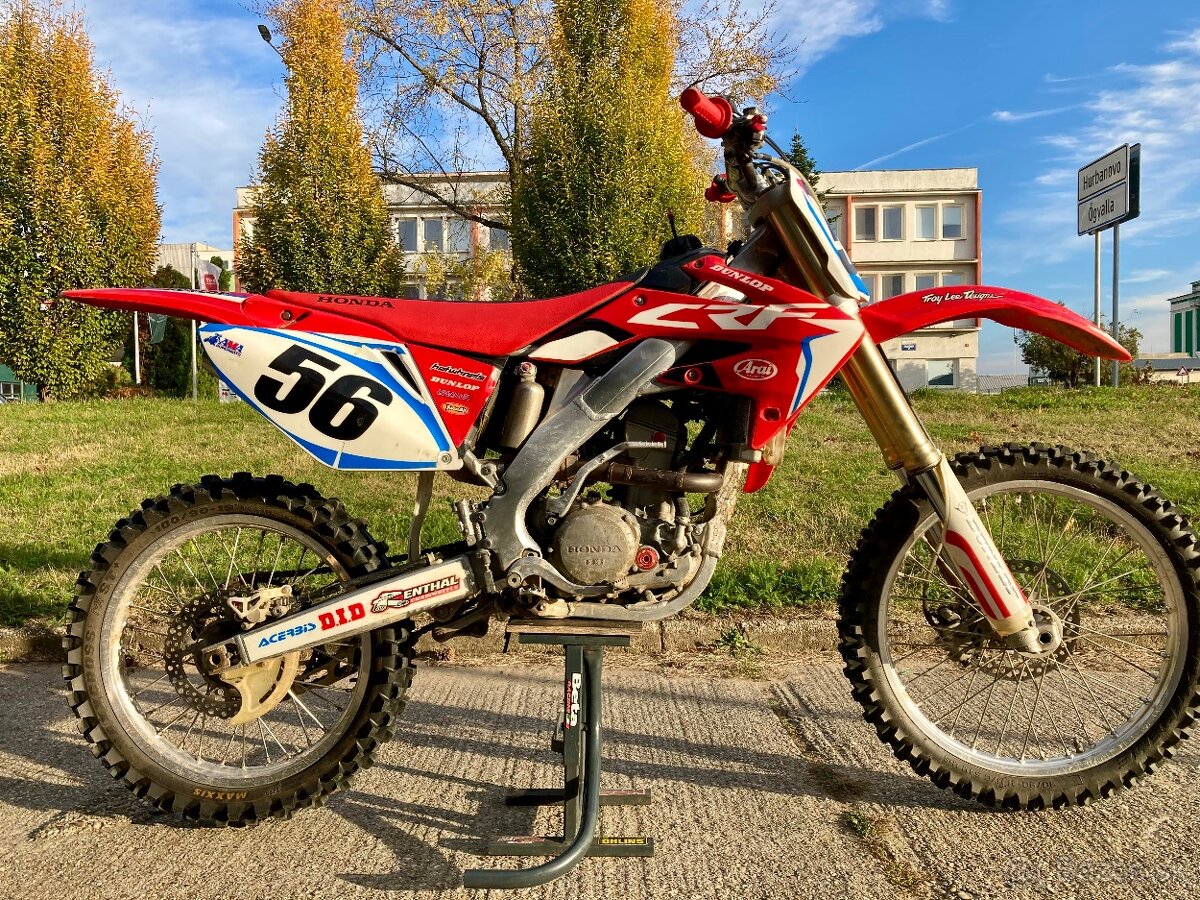 HONDA CRF 250 R