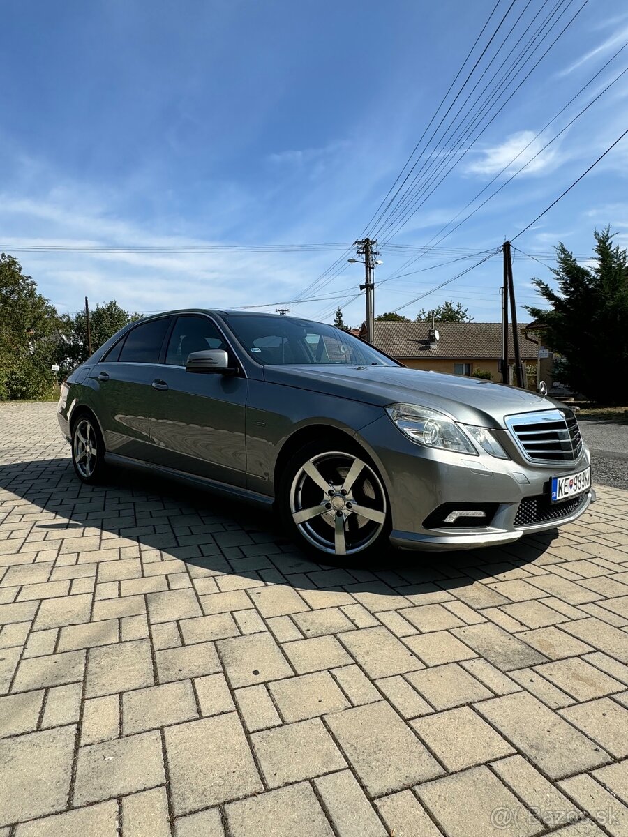 Mercedes E350