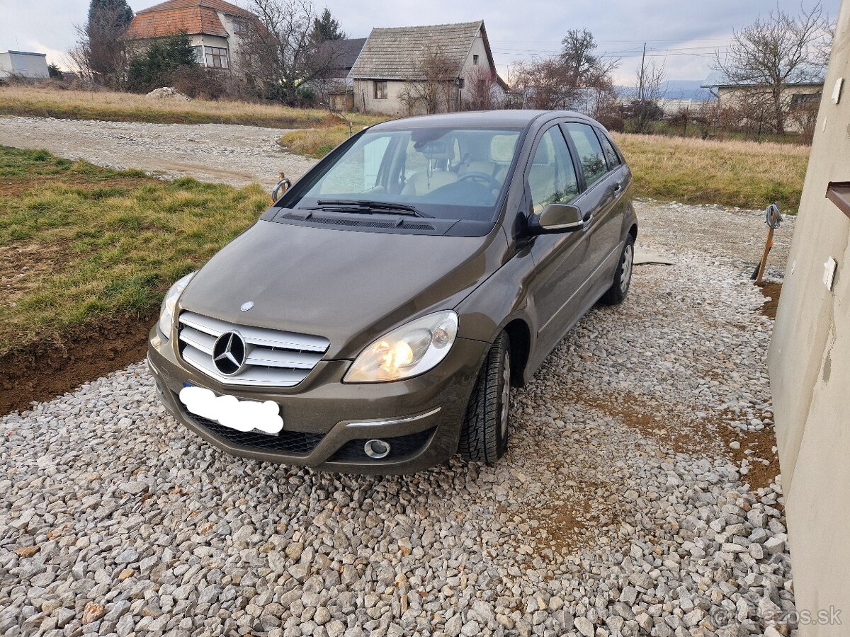 Predám Mercedes Benz B150