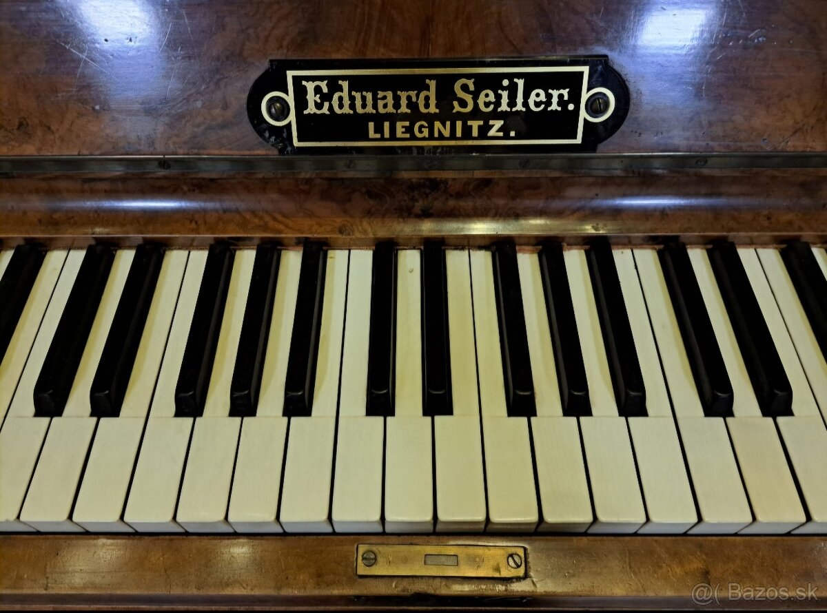 Piano Eduard Seiler