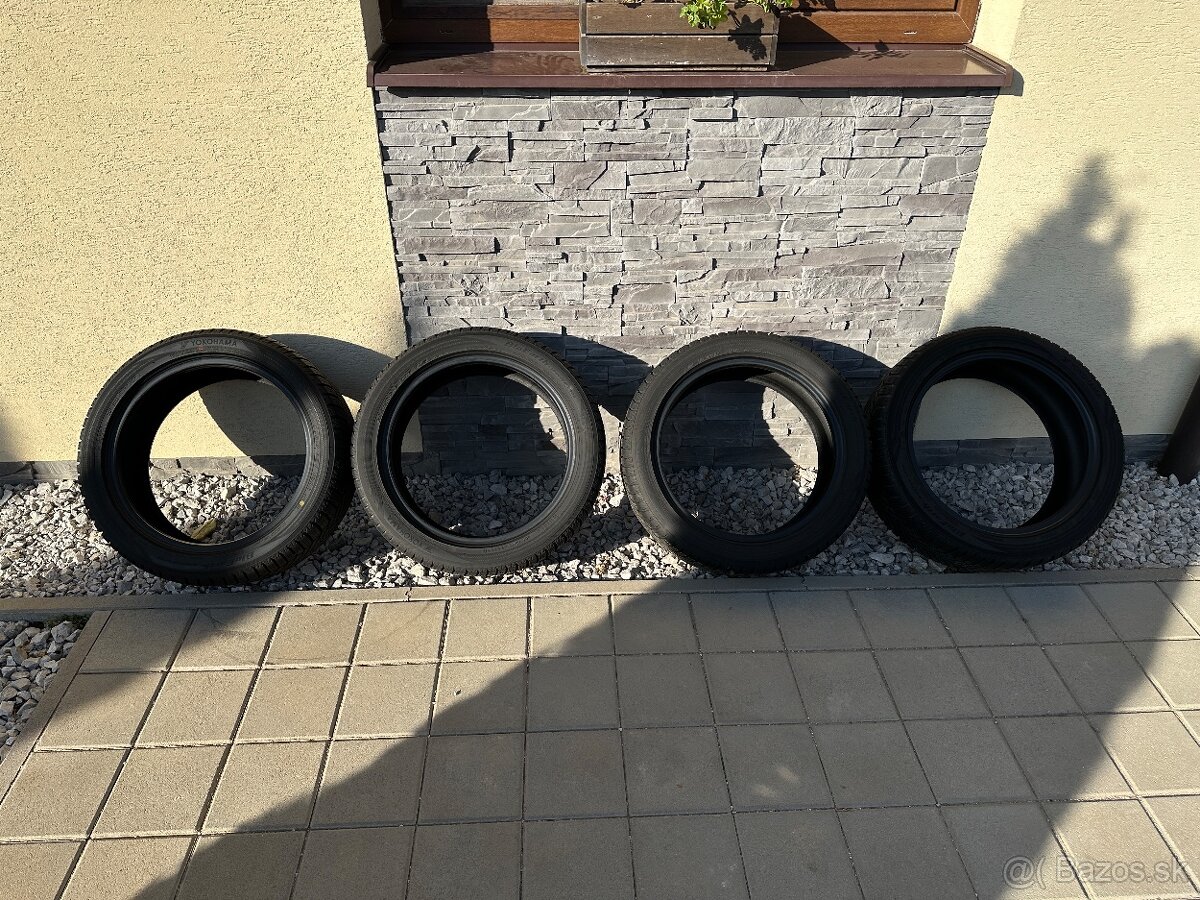 205/50 R17 93V XL zimné YOKOHAMA