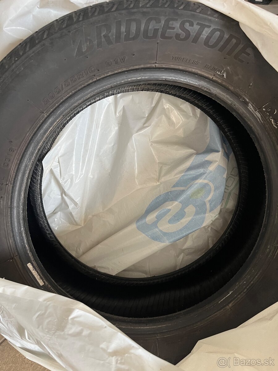 Predám letné pneumatiky Bridgestone 205/55/R16