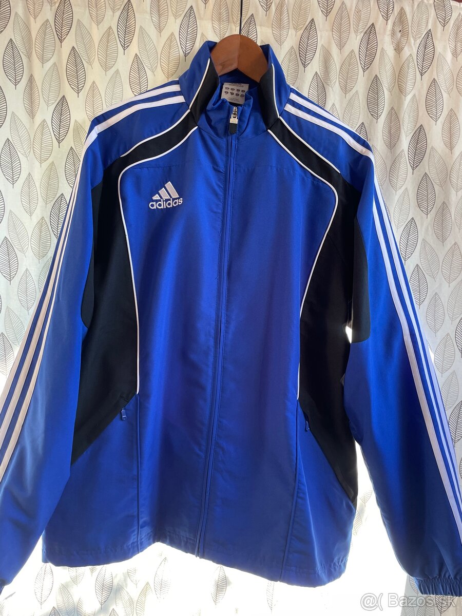 Adidas bunda