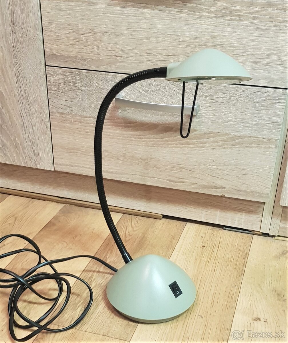 Stolná lampa