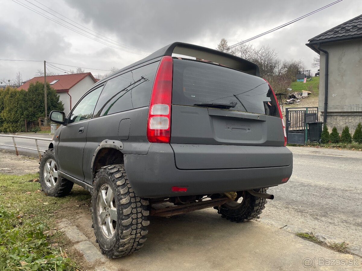 Predam Honda HR-V 1.6 benzin bez Spz