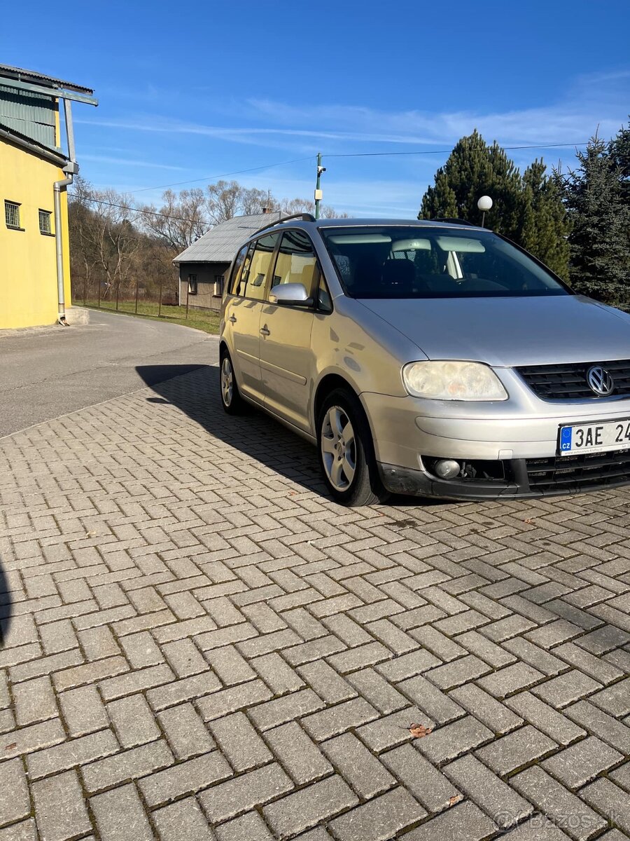 Volkswagen touran 1.9 tdi a 2.0tdi rozpredam na diely