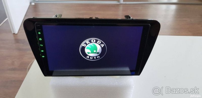 OCTAVIA 3 autoradio s dotykovym 10" displejom android wifi