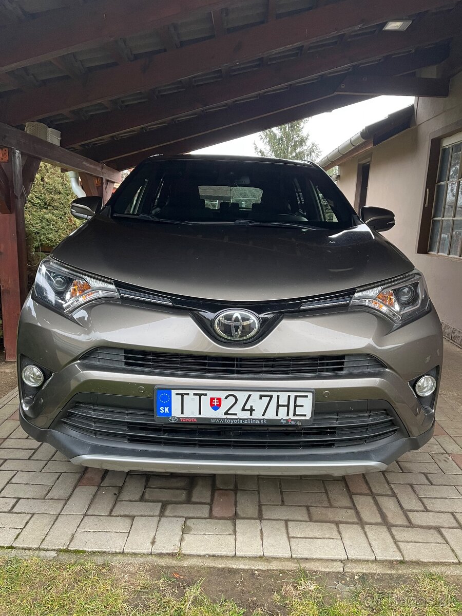 Predám Toyota RAV4