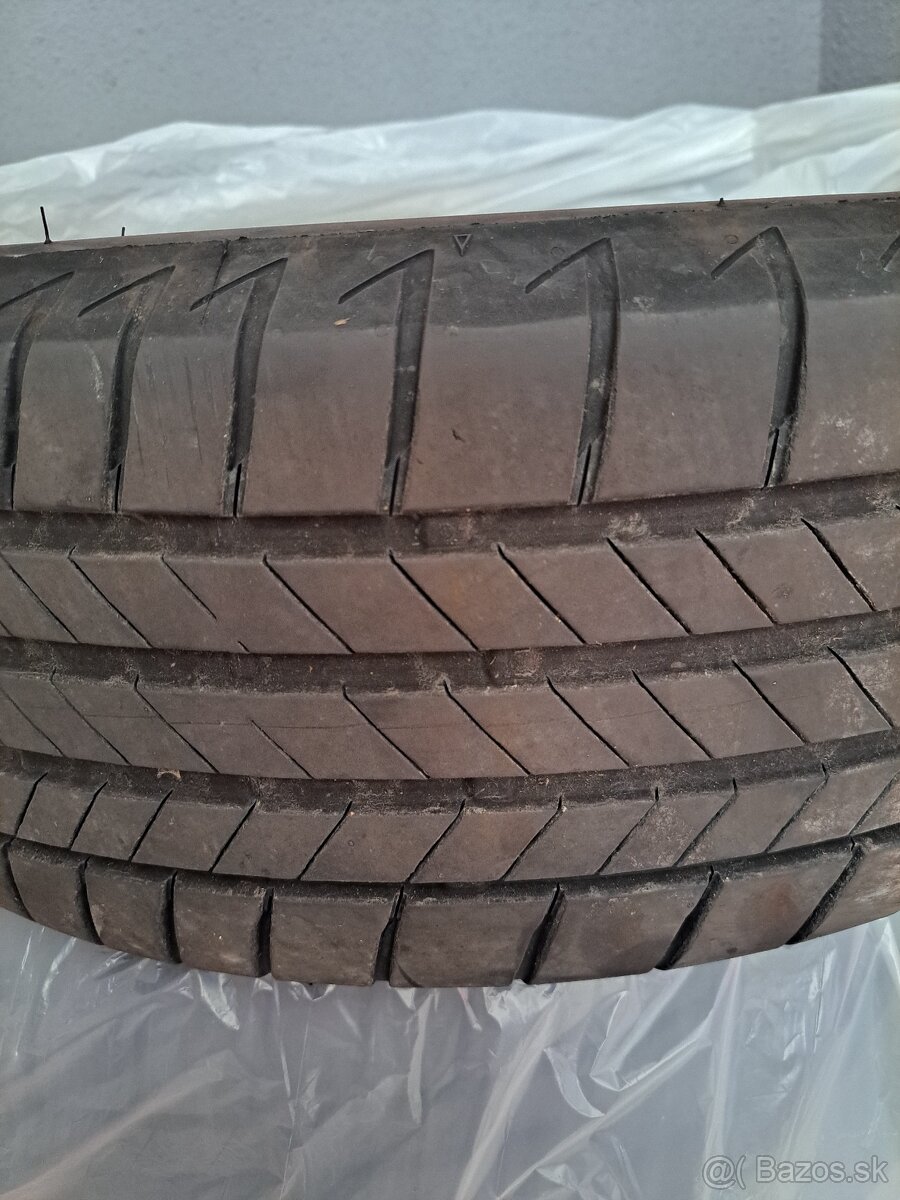 Predám letné pneumatiky Bridgestone 205/60 R16, 92V (4ks)