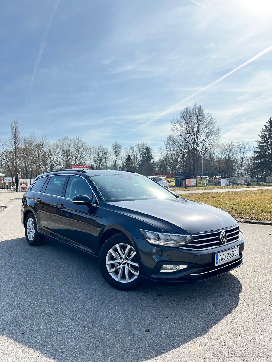 VW Passat B8 r.v2021 2.0 TDI DSG automat 7st,kamera 360