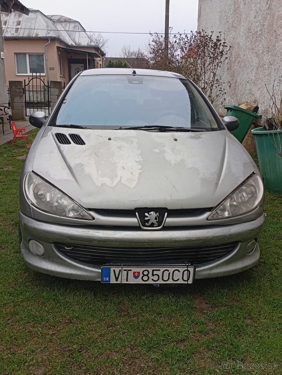 Peugeot 206