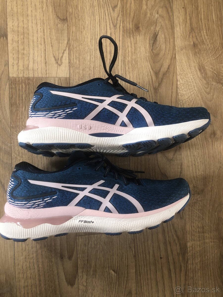 Damske bezecke topanky Asics Gel-Nimbus 24 FFblast+