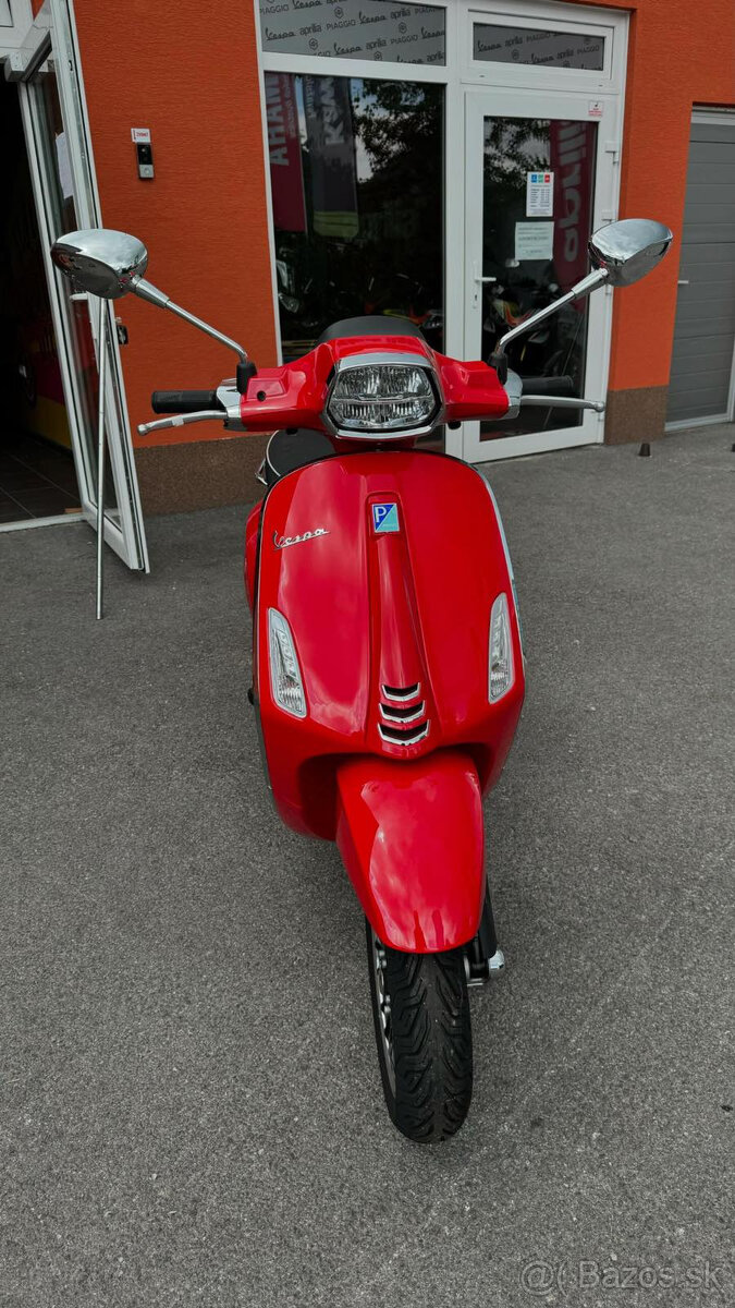 Vespa 125 Sprint