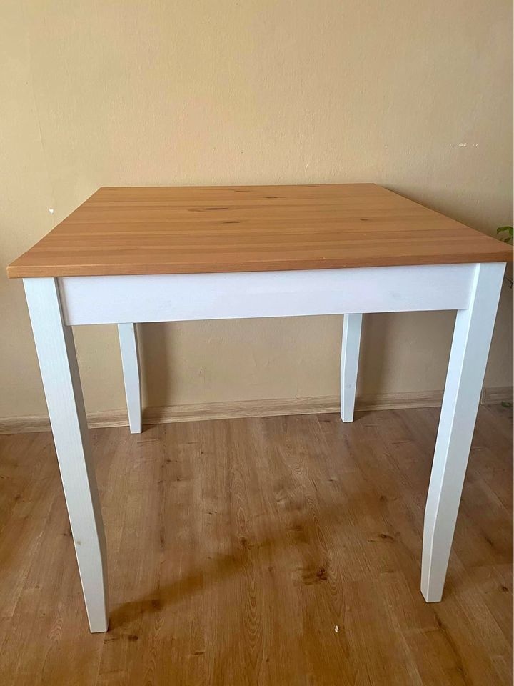 Ikea stôl 74x74cm