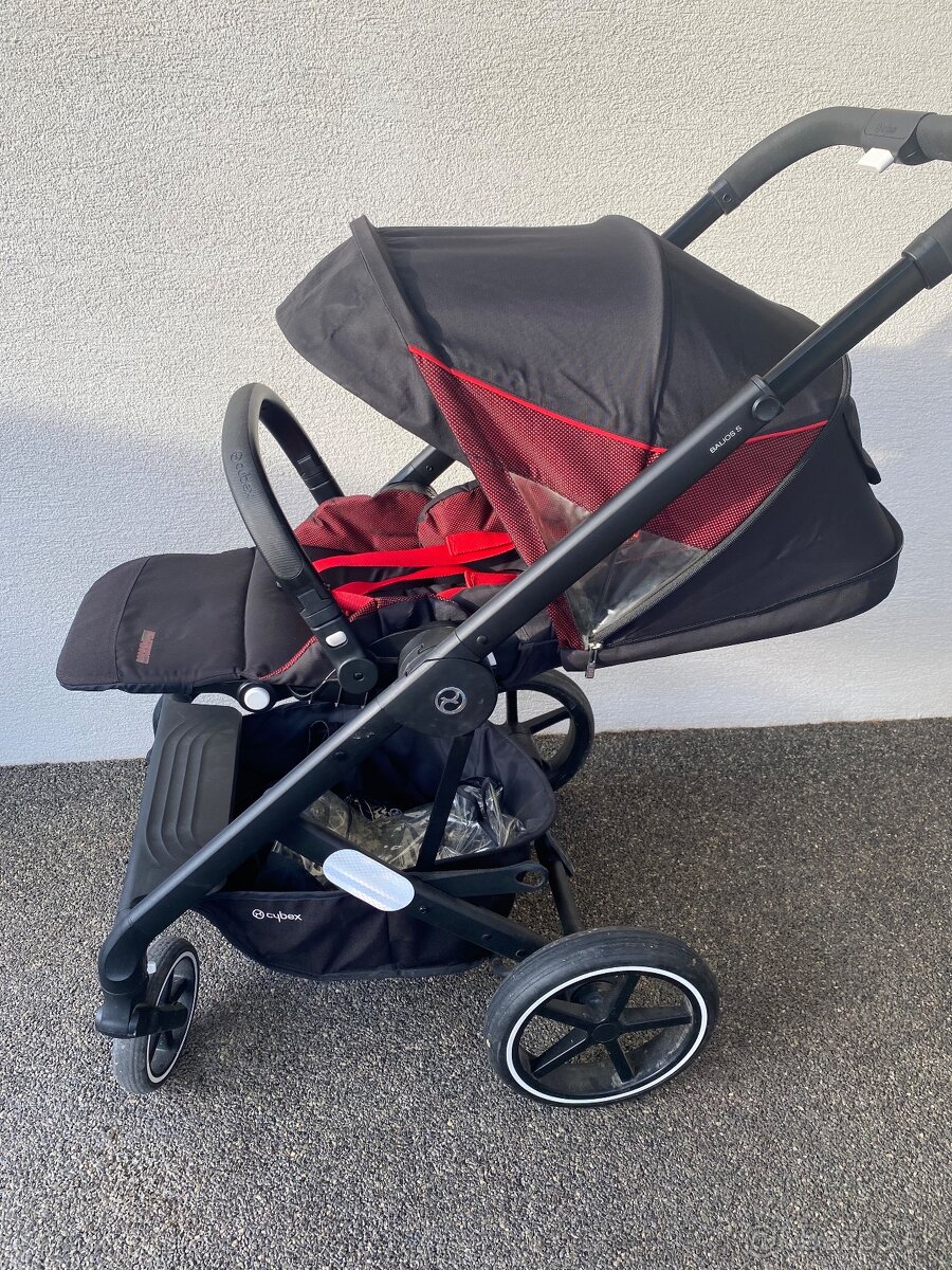 Cybex Balios s lux