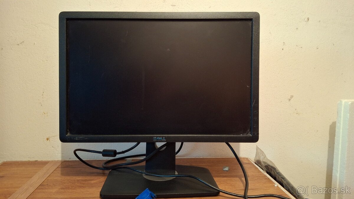 Predam LCD Monitor Dell + HP monitor gratis