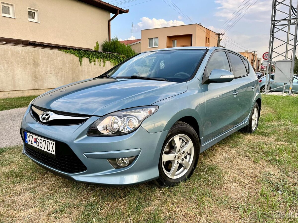 Predám Hyundai i30 benzín -plyn