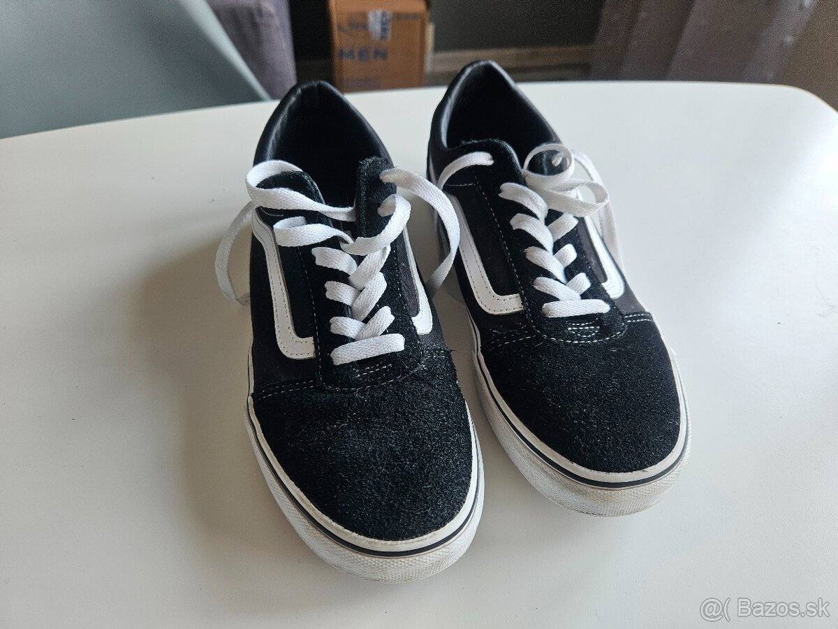 Vans old skool čierne 38,5