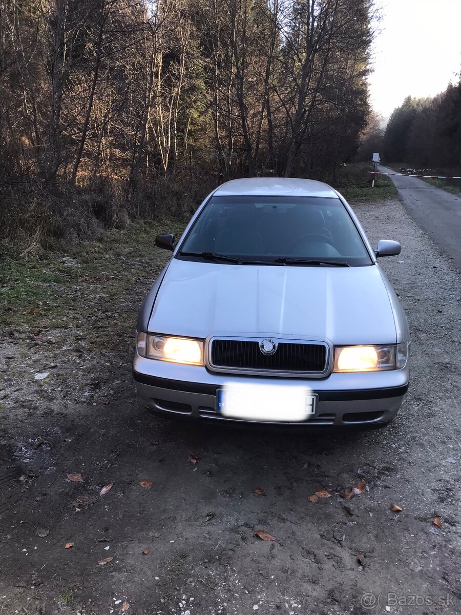 Škoda octavia combi - benzín / LPG