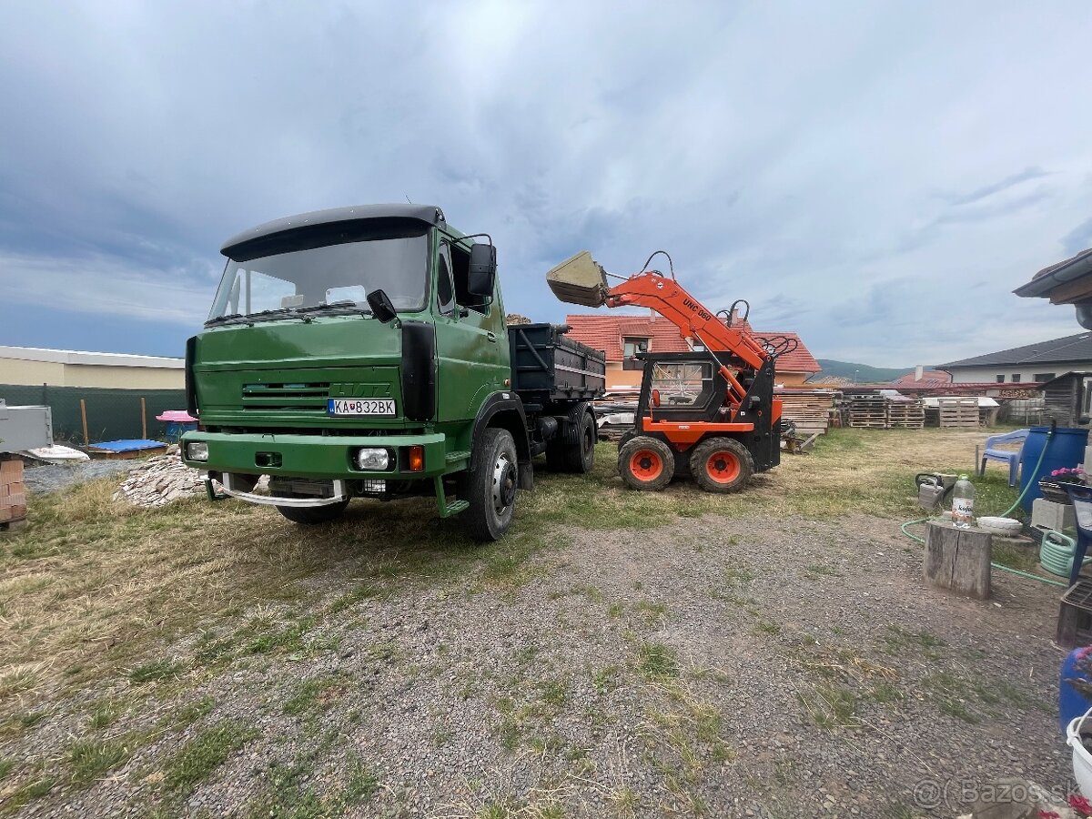 Liaz sklápač s Hydraulickou rukou