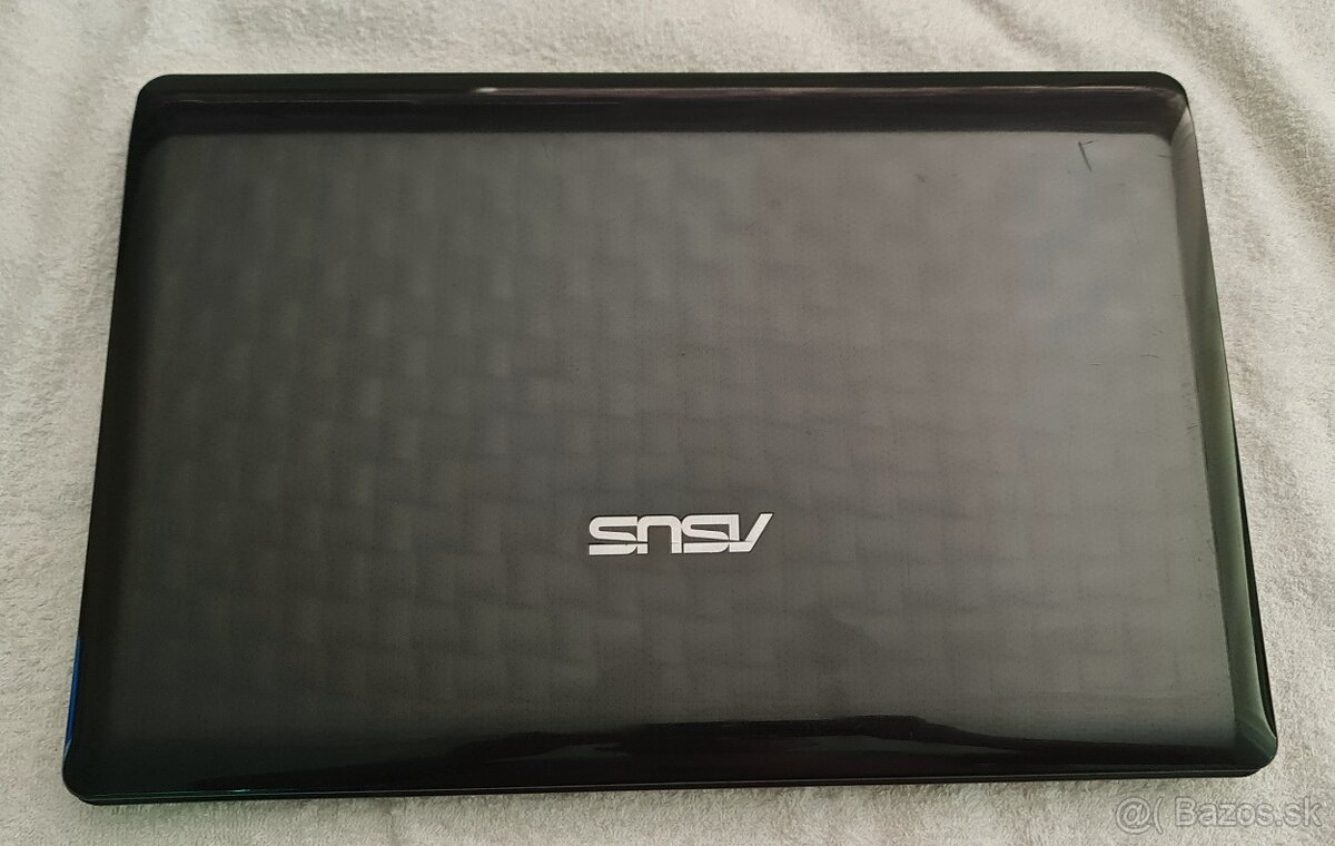 ASUS K52