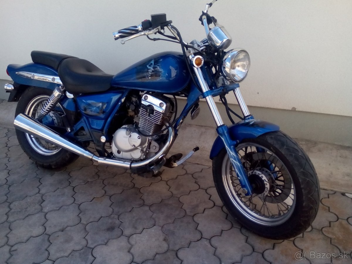 suzuki marauder 125