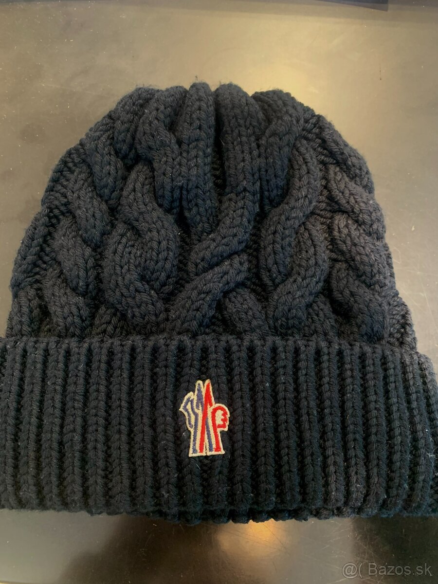 Moncler čiapka