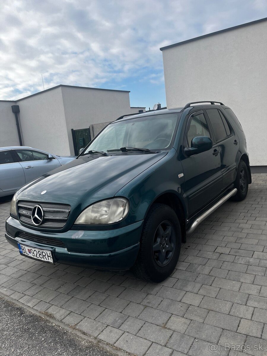 Predam Mercedes-Benz ML 320