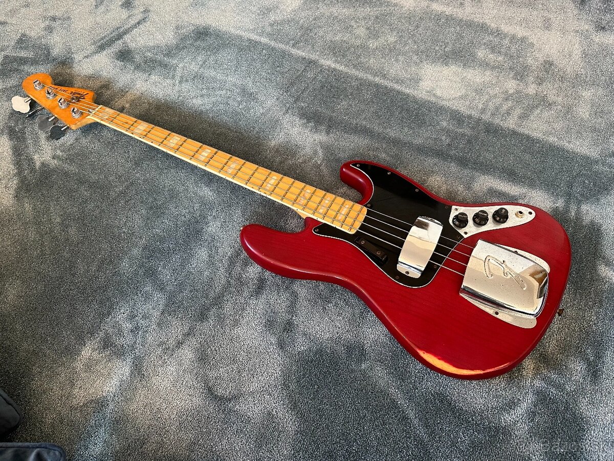 Basgitara Fender Jazz Bass USA z roku 1975