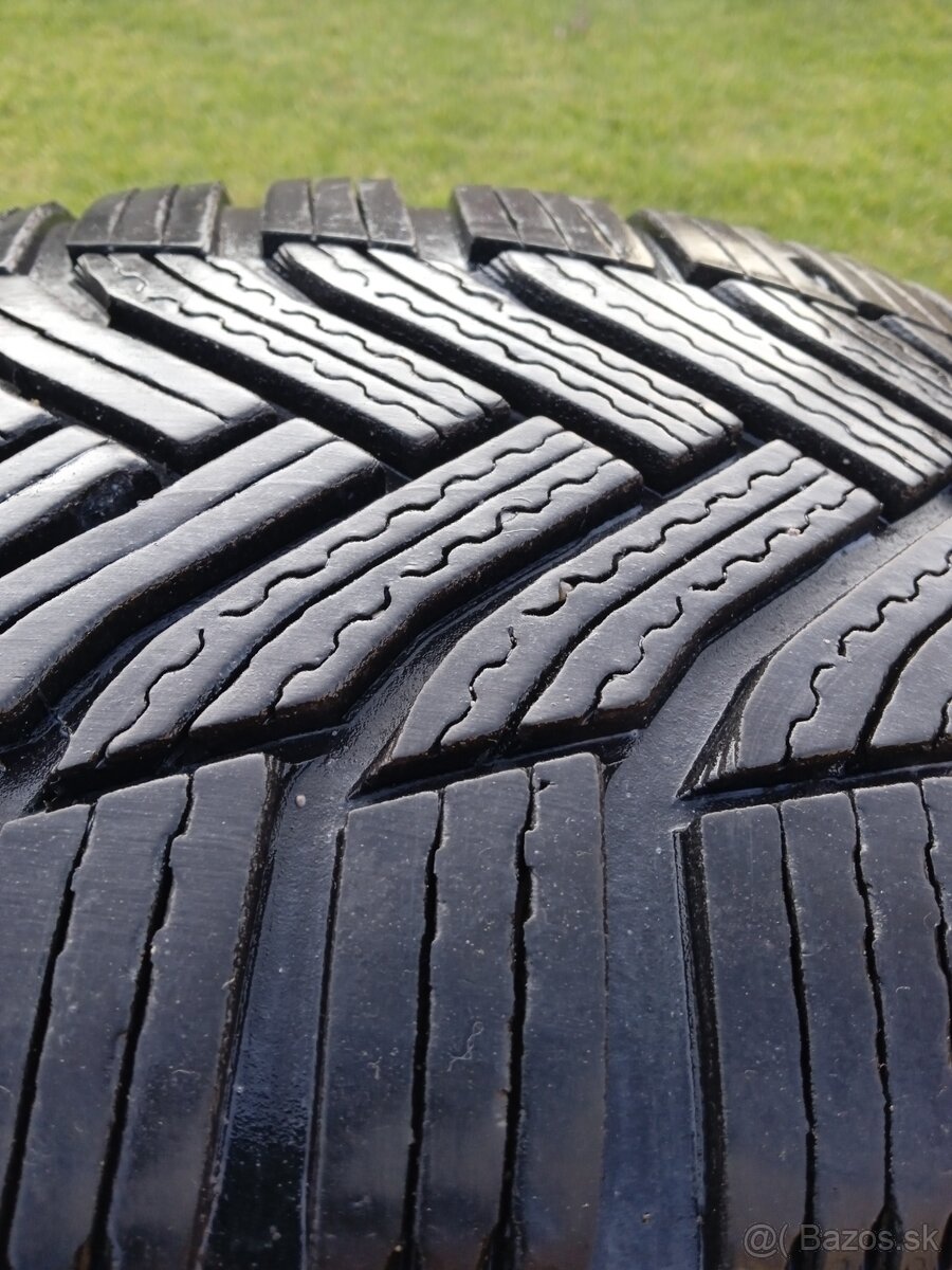 215/60 r16 zimné pneu.6 mm