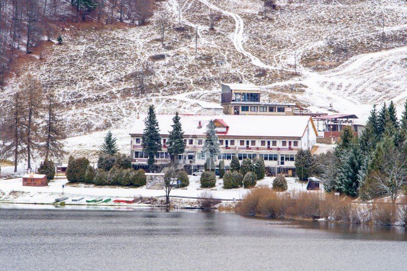 HOTEL PRIEHRADA, DEDINKY, SLOVENSKÝ RAJ