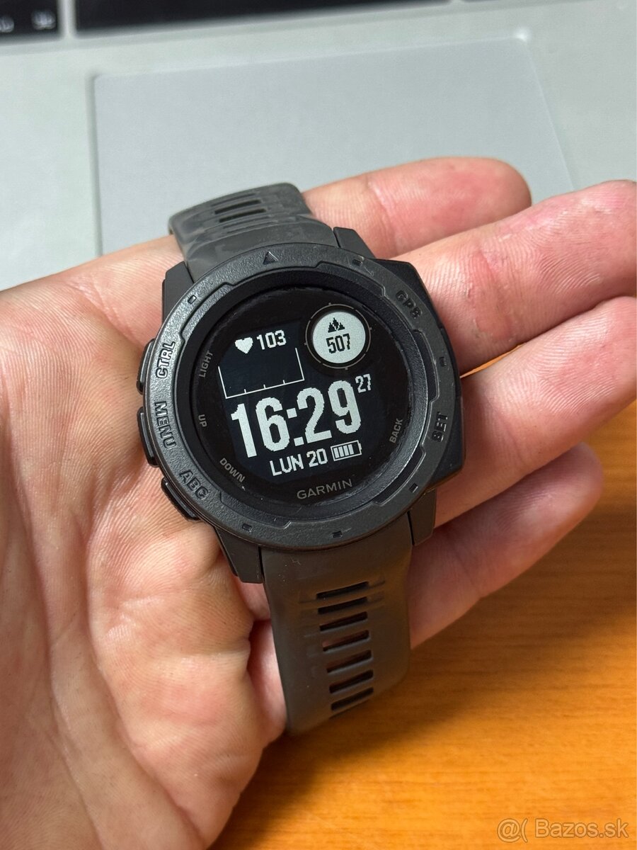 Garmin Instinct