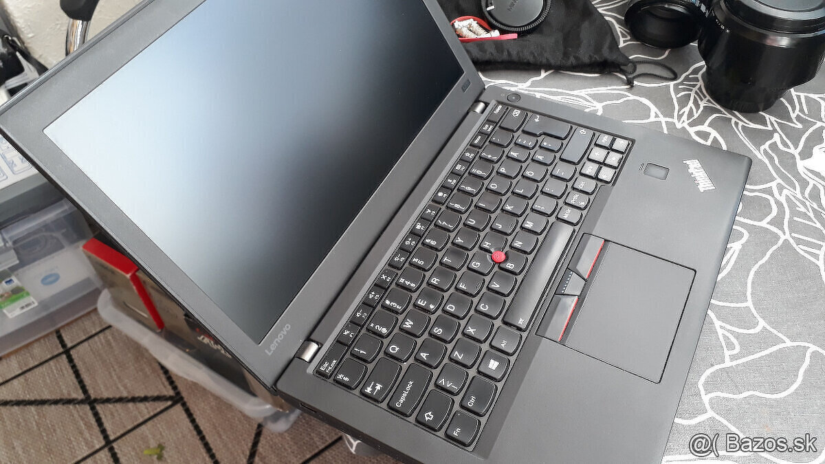 Thinkpad X270 - i5 6300U 2,4GHz