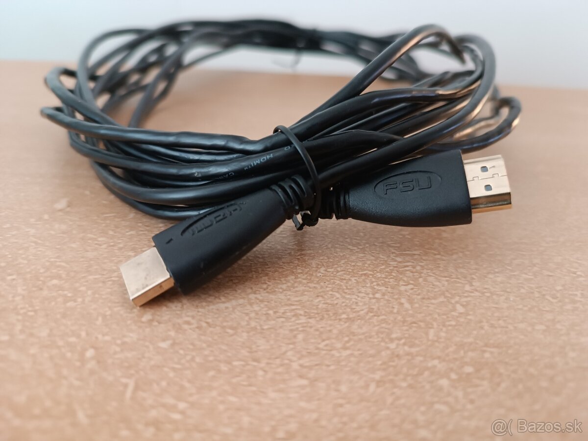 HDMI kábel 8m