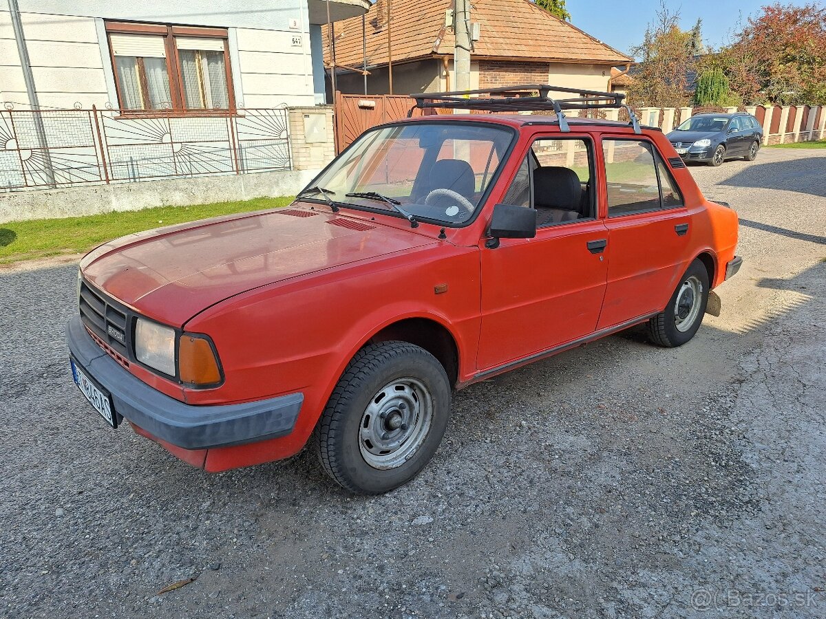 Skoda 120L