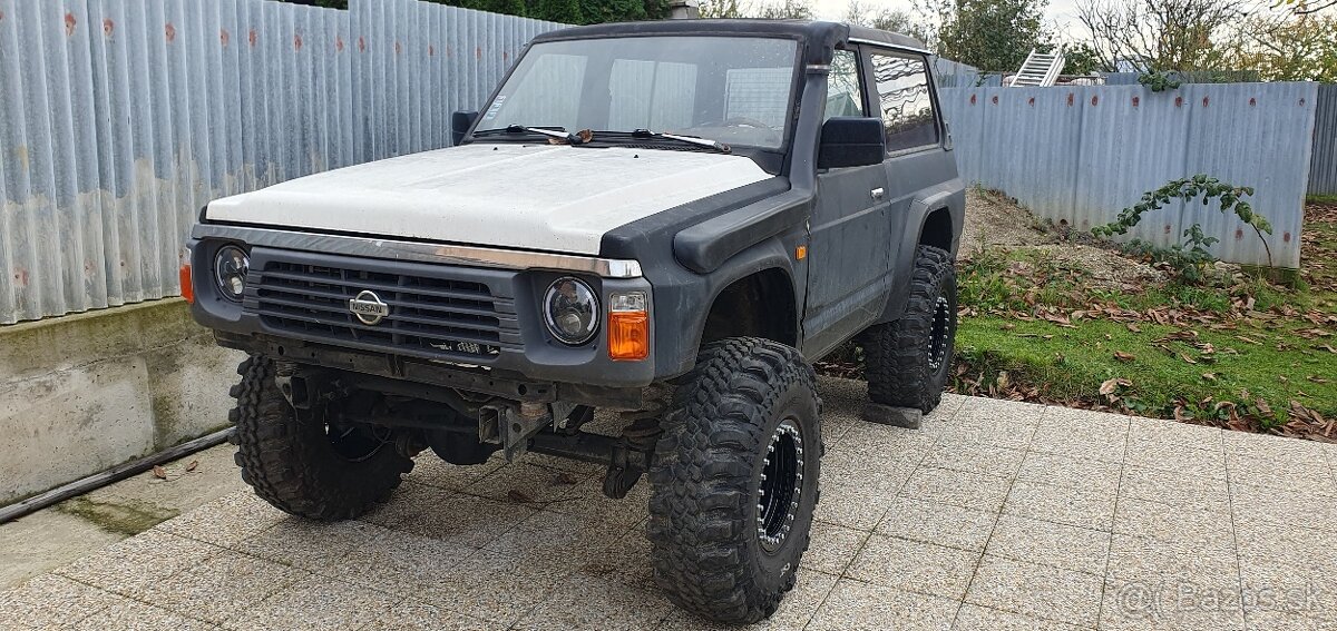 Nissan Patrol Y60