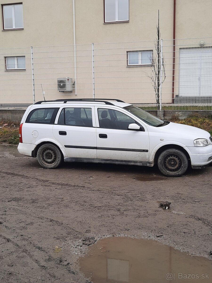 Predám opel astra 1.4 benzin