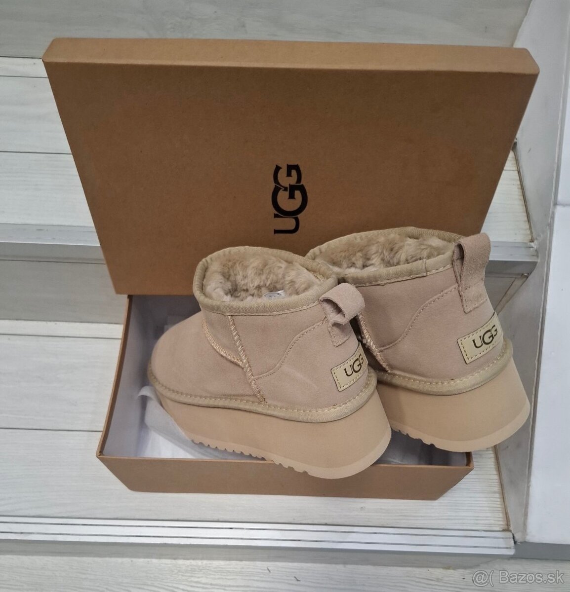 UGG ultra minim platform sand 38,39