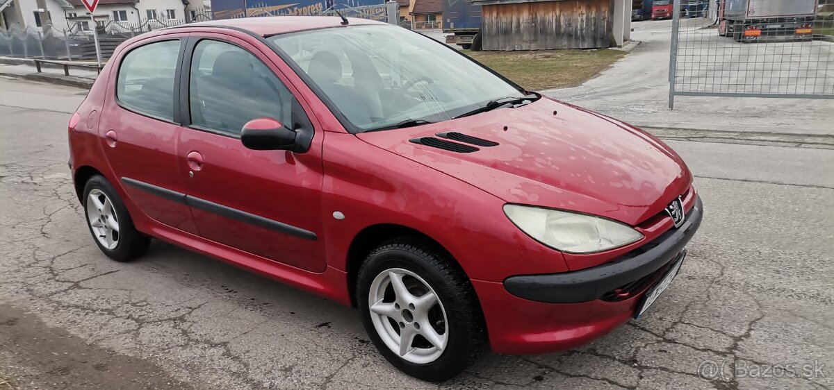 Peugeot 206 1.1-benzín