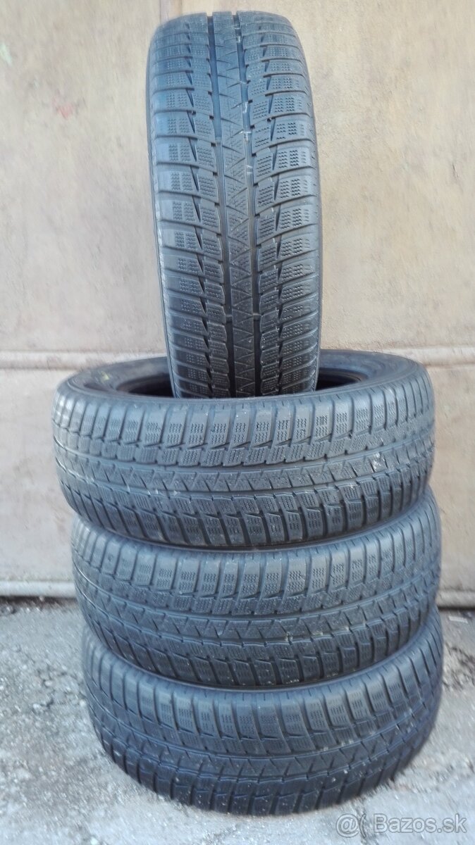 Predám 4-Zimné pneumatiky Falken Eorowinter 235/60 R17