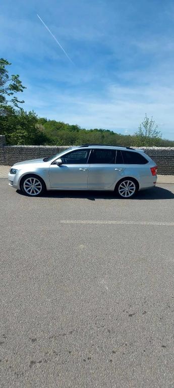 Škoda Octavia 3, 2.0 TDI JOY DSG