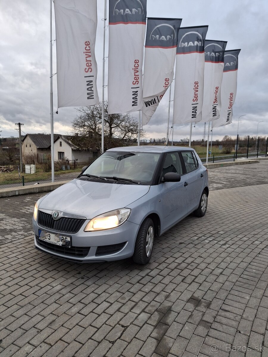 Škoda Fábia 1.4 16V, rok 2012 top stav