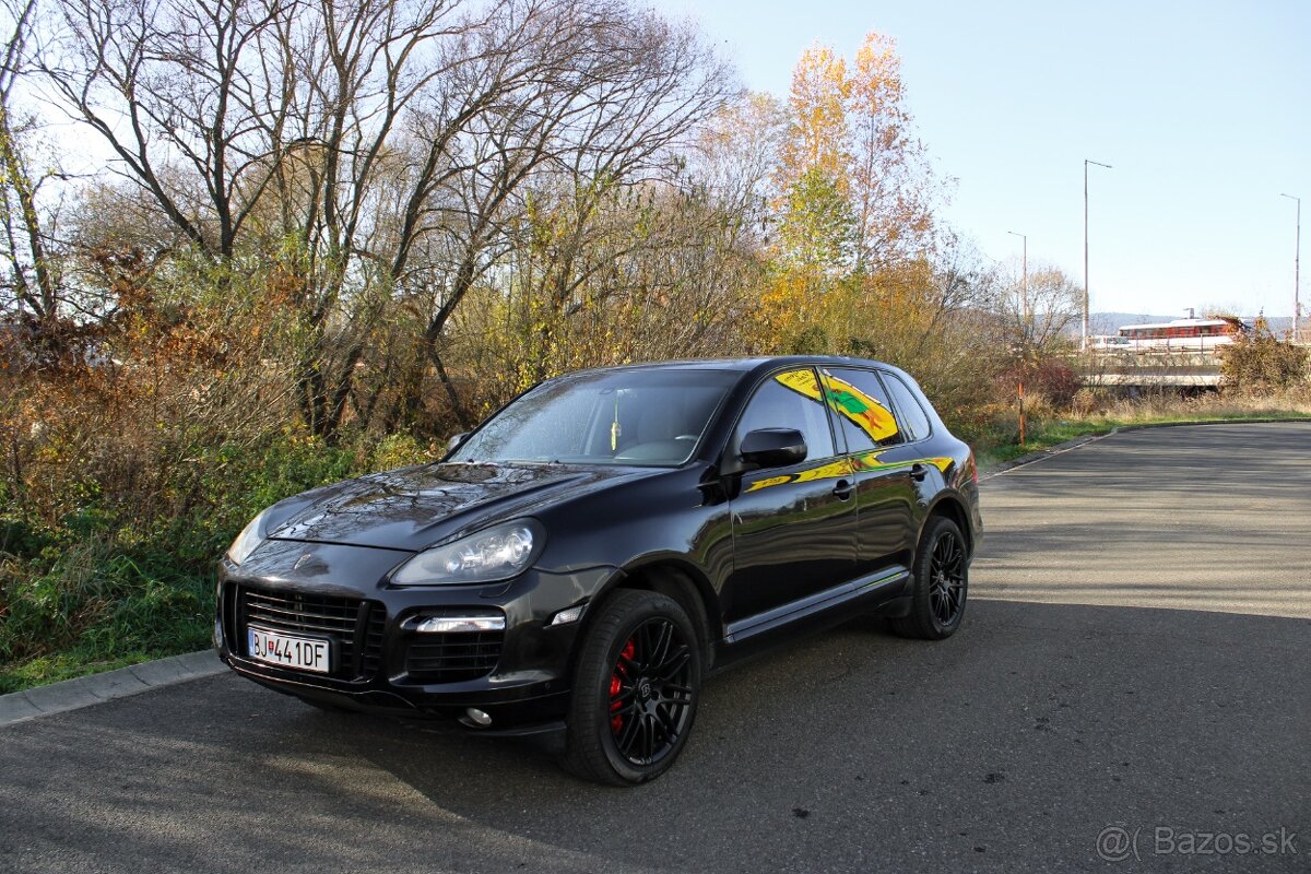 Porsche Cayenne Turbo Tiptronic 4.8 V8, Najazd 223500km