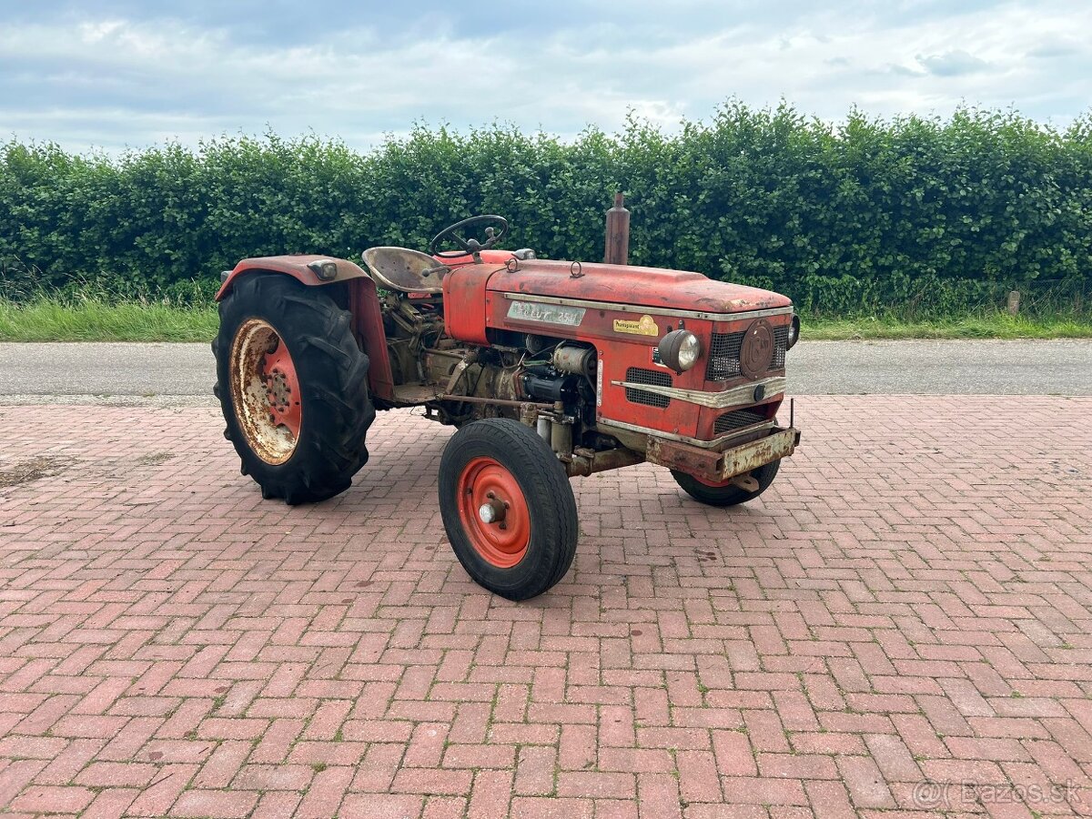 Zetor 2511