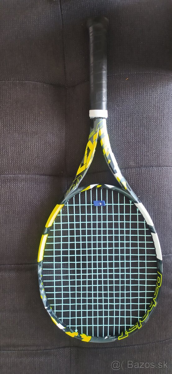 Predam raketu Babolat Pure Aero Team