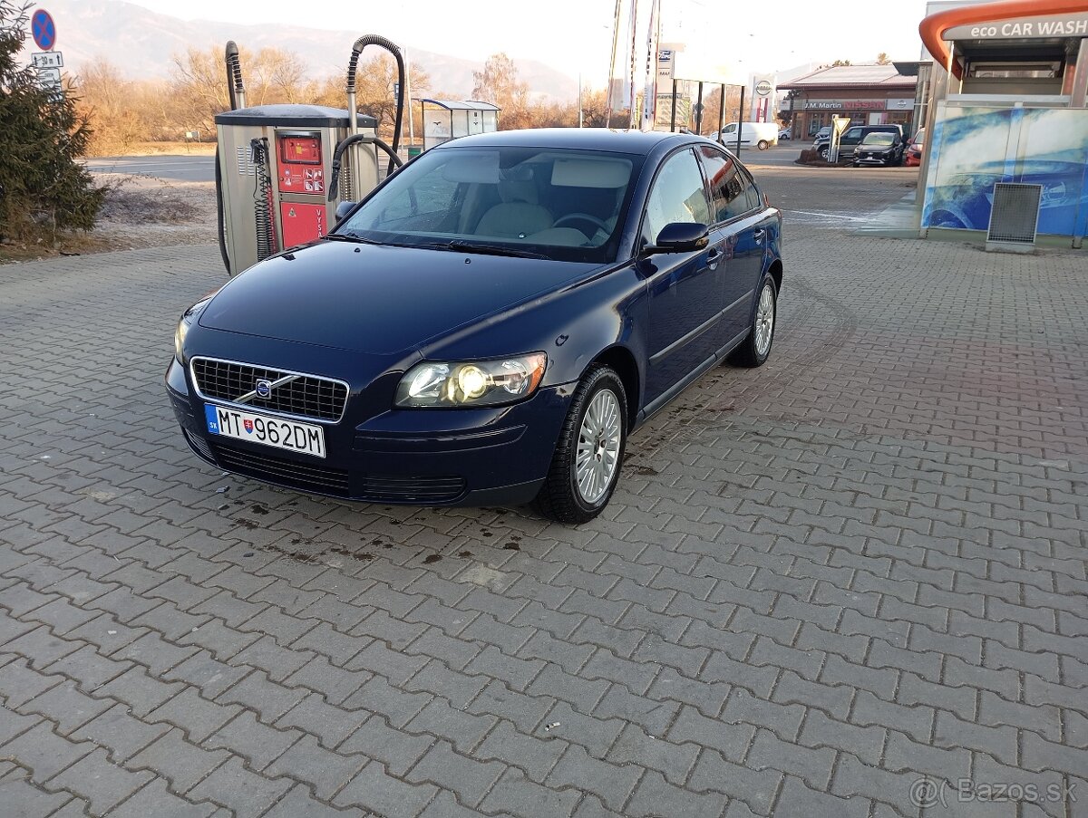 Volvo s40