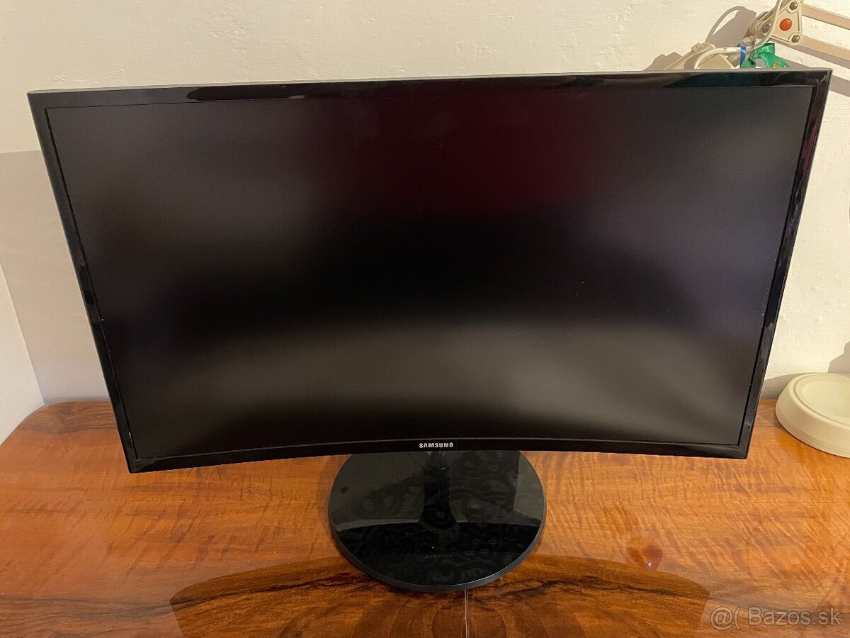 Monitor 27" SAMSUNG C27F390F