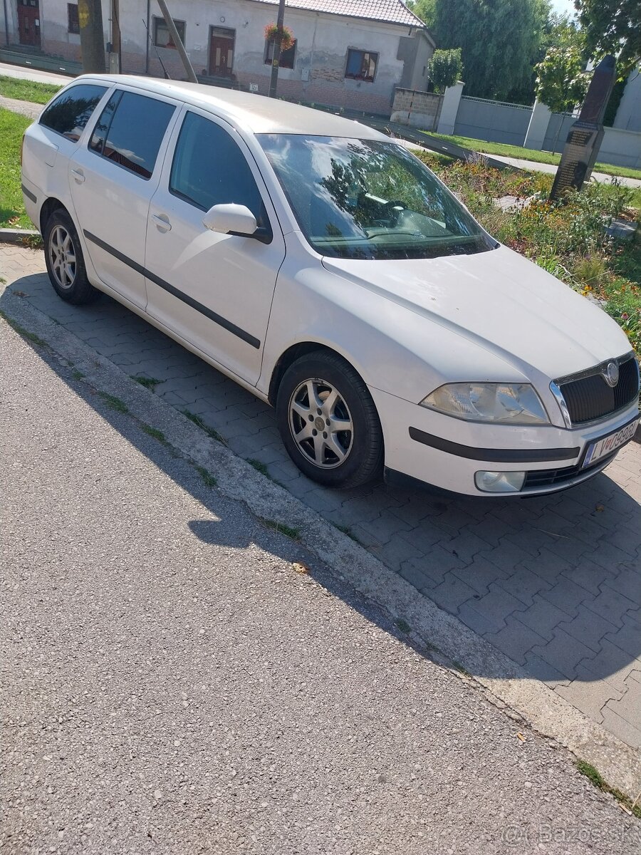 Predam skoda octavia 2